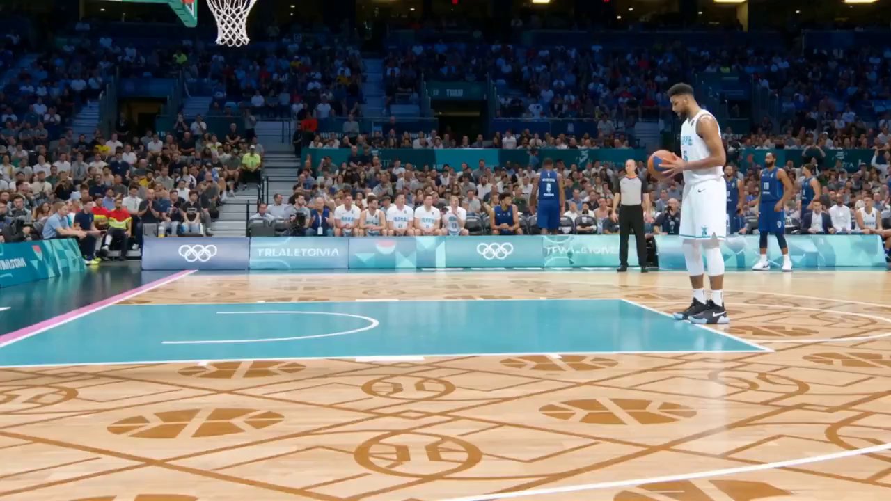 AI Basketball: Wan-2.2 Turbo's Free Throw Victory