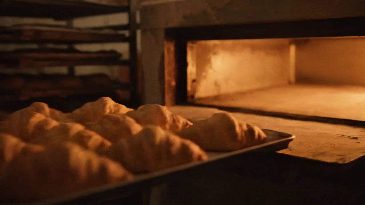 Golden Croissants: Bakery Morning Magic