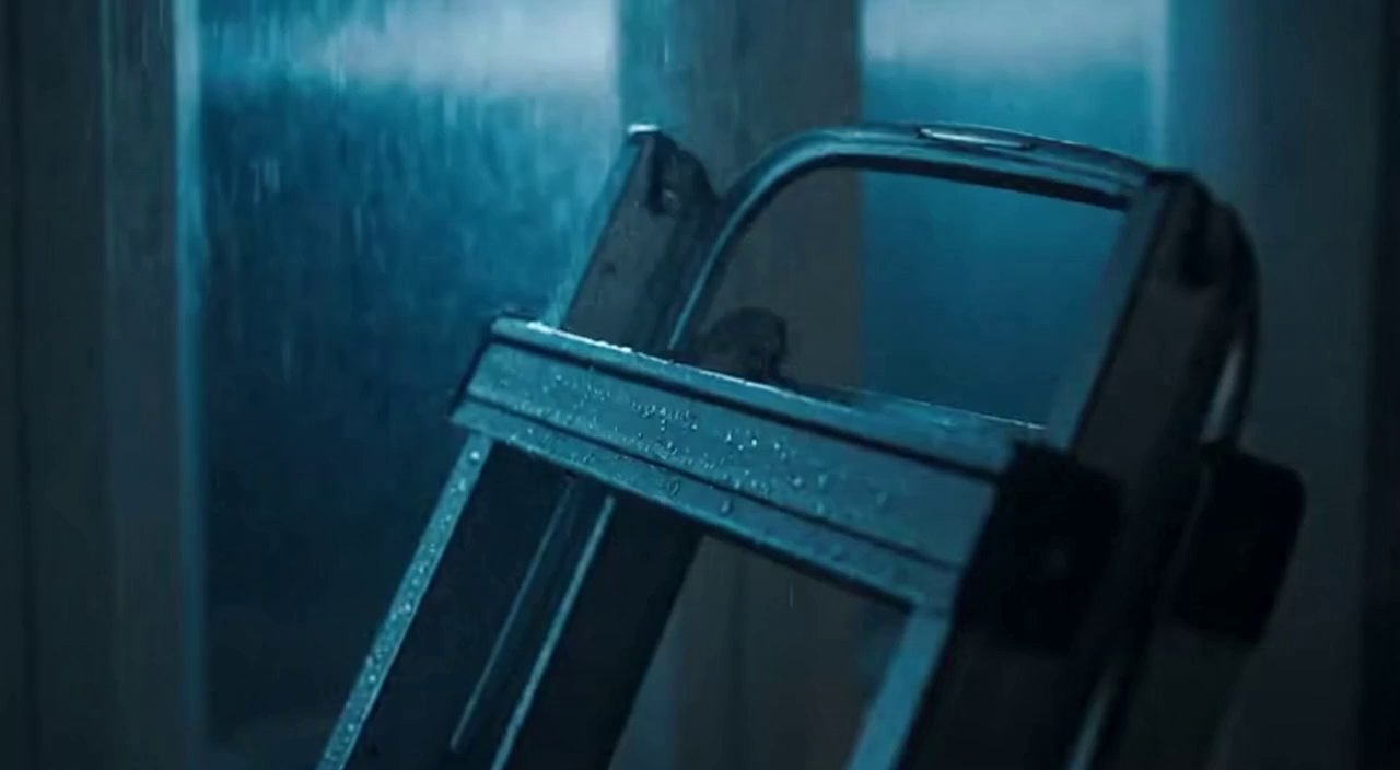 [Sora 2] Project: Action continuation (SFX-only), 2.39:1, 24fps, “shot on RED RAPTOR,” anamorphic bokeh, soft... - Veo 3 AI video prompt thumbnail