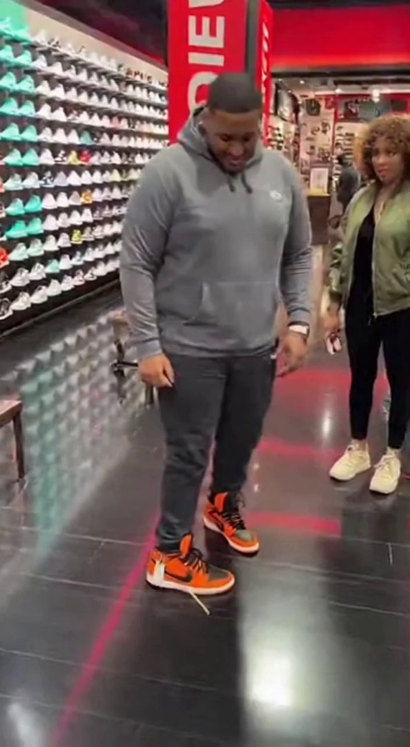 [Sora 2] {
  "prompt": "Generate a 10-second viral comedy video inside a modern sneaker store with glossy bl... - Veo 3 AI video prompt thumbnail