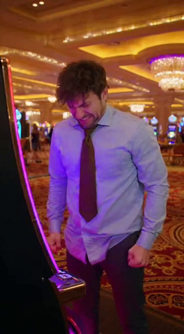 [Sora 2] {
  "title": "Jackpot Justice 🎰💸",
  "duration": "10s",
  "reference_image": "/mnt/data/afb9df8d-... - Veo 3 AI video prompt thumbnail