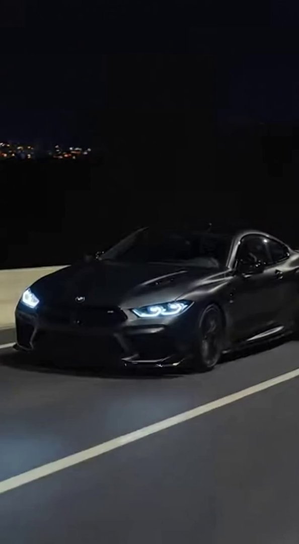 [Sora 2] **“Vidéo hyper réaliste, style publicité automobile haut de gamme. Une BMW M8 Competition 2025 noire... - Veo 3 AI video prompt thumbnail