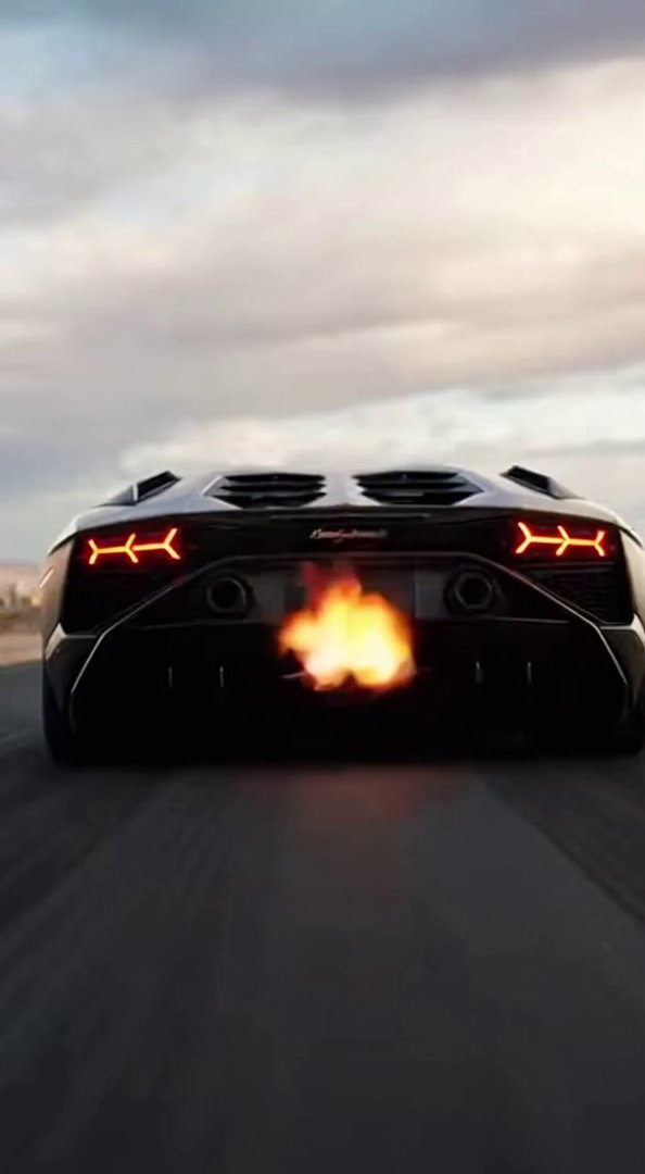 [Sora 2] « Vidéo hyper réaliste 4K, composée de mini-plans courts de 1 à 1,5 seconde, pour un total de 10 sec... - Veo 3 AI video prompt thumbnail