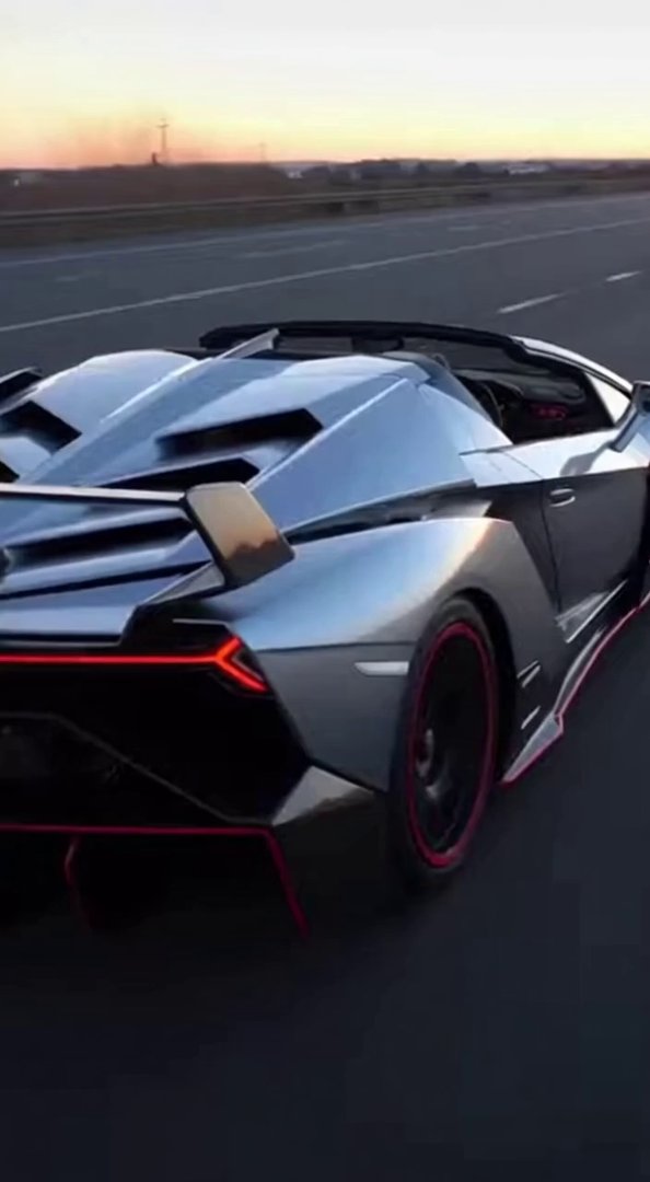 [Sora 2] Langue : Français
Voix : Masculine, confiante, excitée mais naturelle
Ton : Impressionné, spontané...