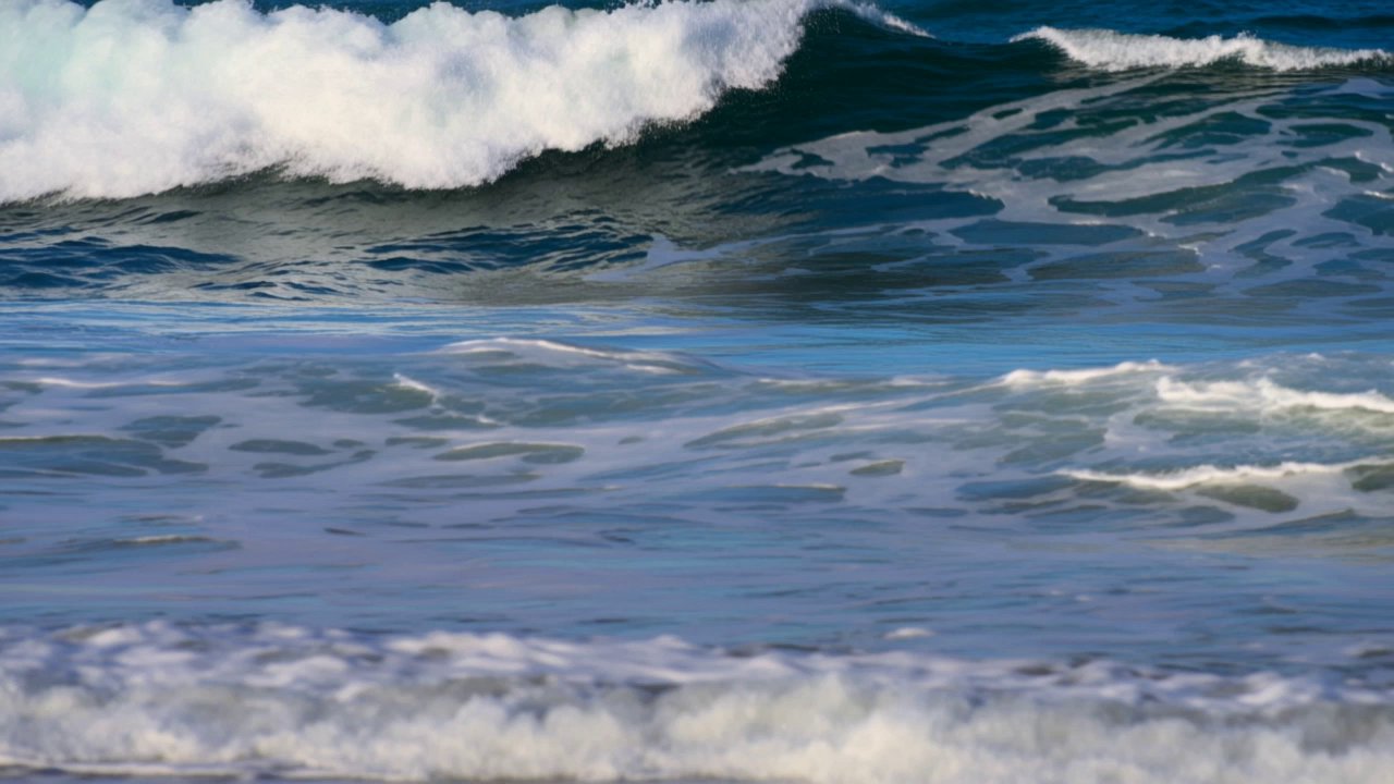 quick test clip of ocean waves